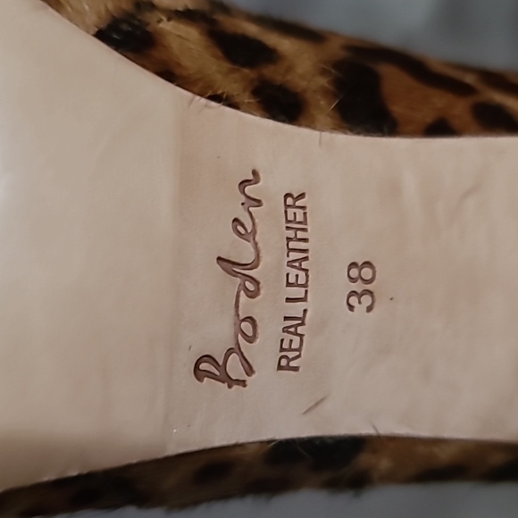 BODEN Leopard Print Pumps Court Wave Calf Hair Leather Pointed Toe 38. Us 7 - Picture 5 of 7